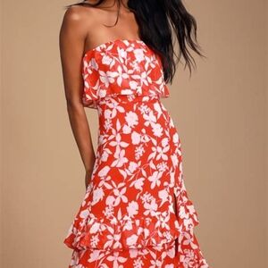 Lulu's Strapless Red Floral Dress